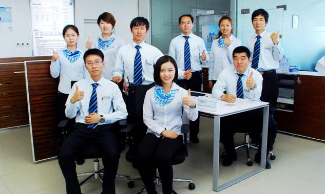 「维修中心」适用于全世界的新型高清BOX 型摄像